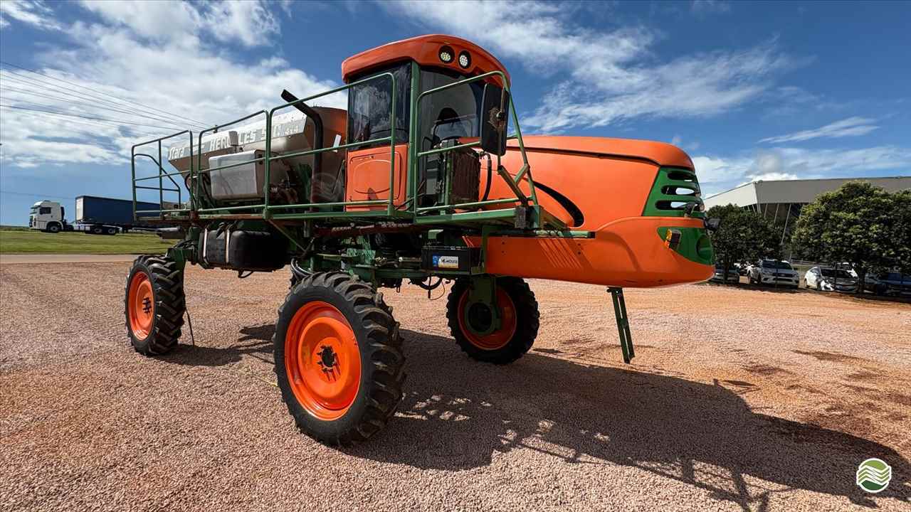 DISTRIBUIDOR AUTOPROPELIDO STARA HERCULES 5.0 Tração 4x4 Pró Campo Concessionária Stara - Rondonópolis RONDONOPOLIS MATO GROSSO MT